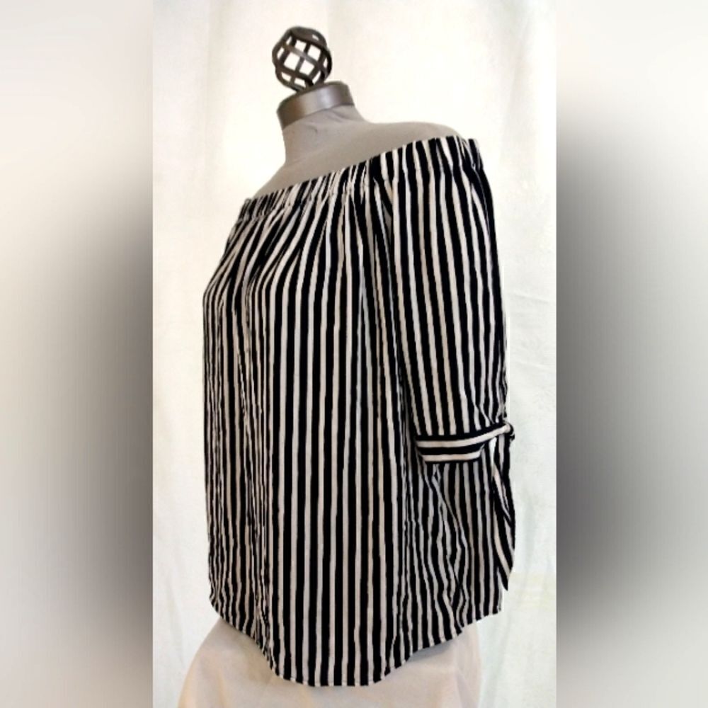 H&M Blouse Short Sleeve Top Black & White Stripes SZ 12 Bow Ties - Picture 5 of 9